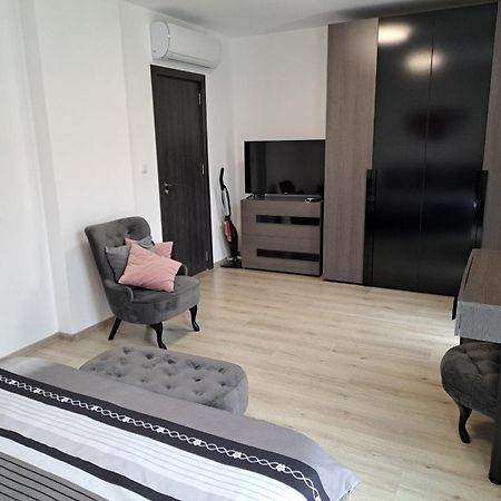 Апаратамент Deluxe1 Apartment Saints Constantine and Helena ภายนอก รูปภาพ