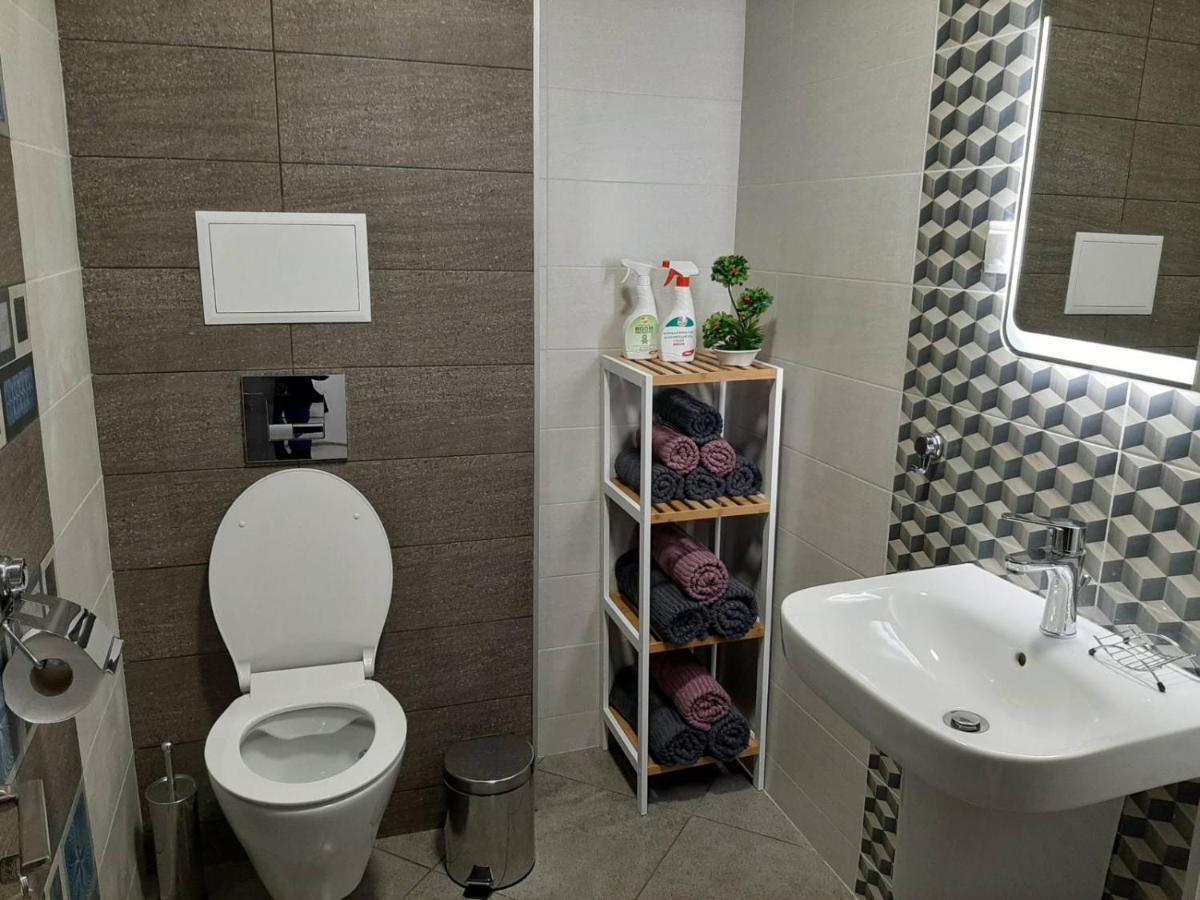 Апаратамент Deluxe1 Apartment Saints Constantine and Helena ภายนอก รูปภาพ