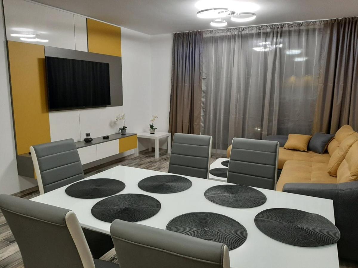 Апаратамент Deluxe1 Apartment Saints Constantine and Helena ภายนอก รูปภาพ