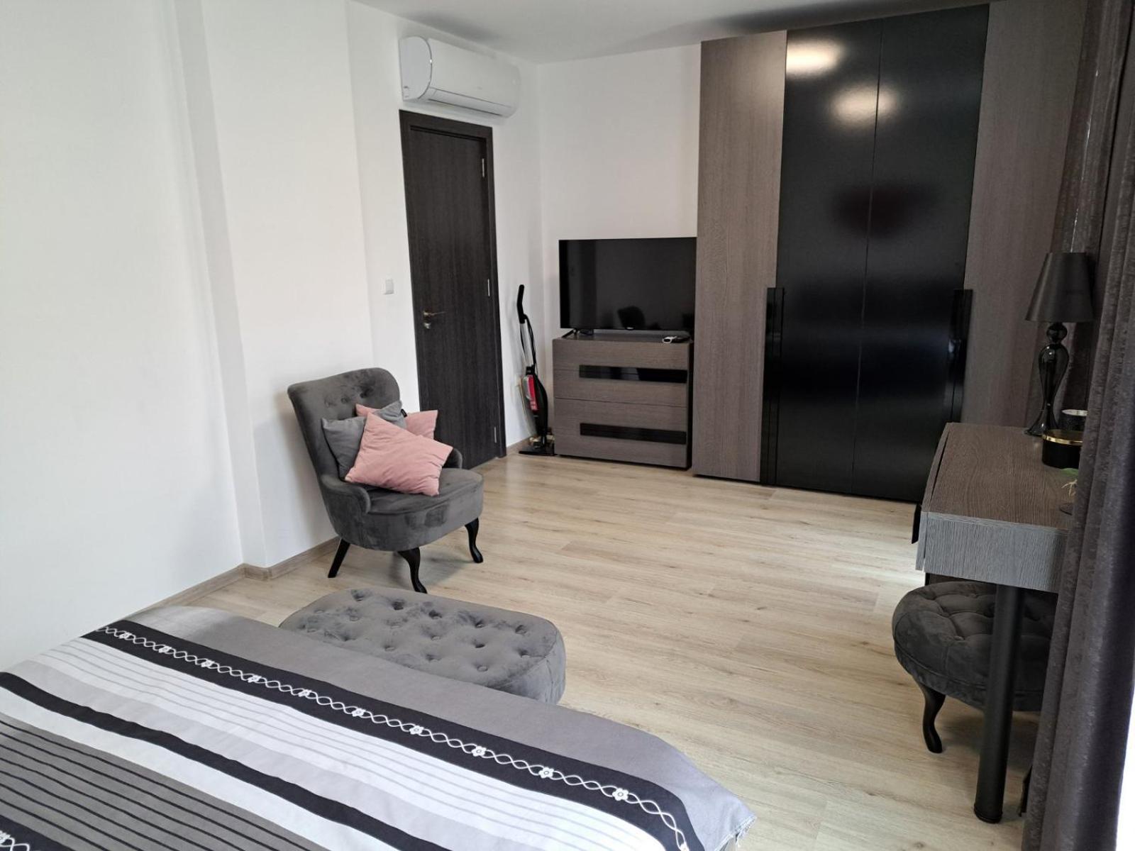 Апаратамент Deluxe1 Apartment Saints Constantine and Helena ภายนอก รูปภาพ